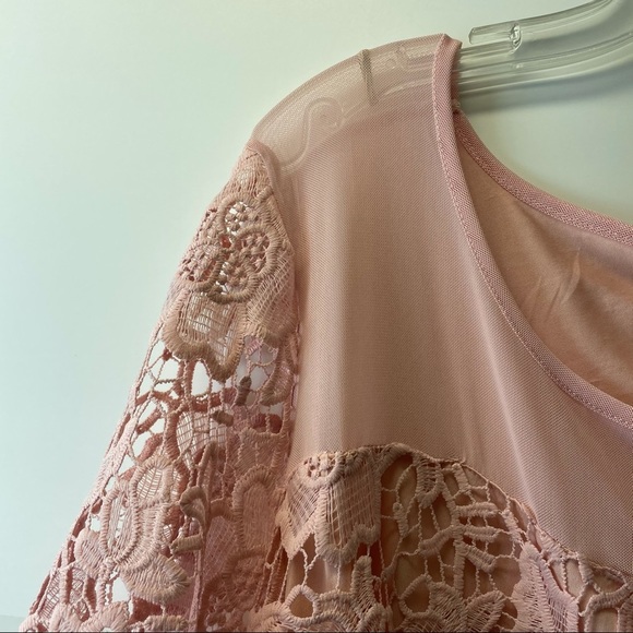 Pink Lace top - Picture 3 of 9